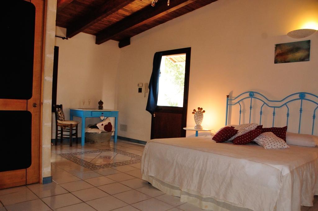 Alba Bed & Breakfast Melendugno Phòng bức ảnh